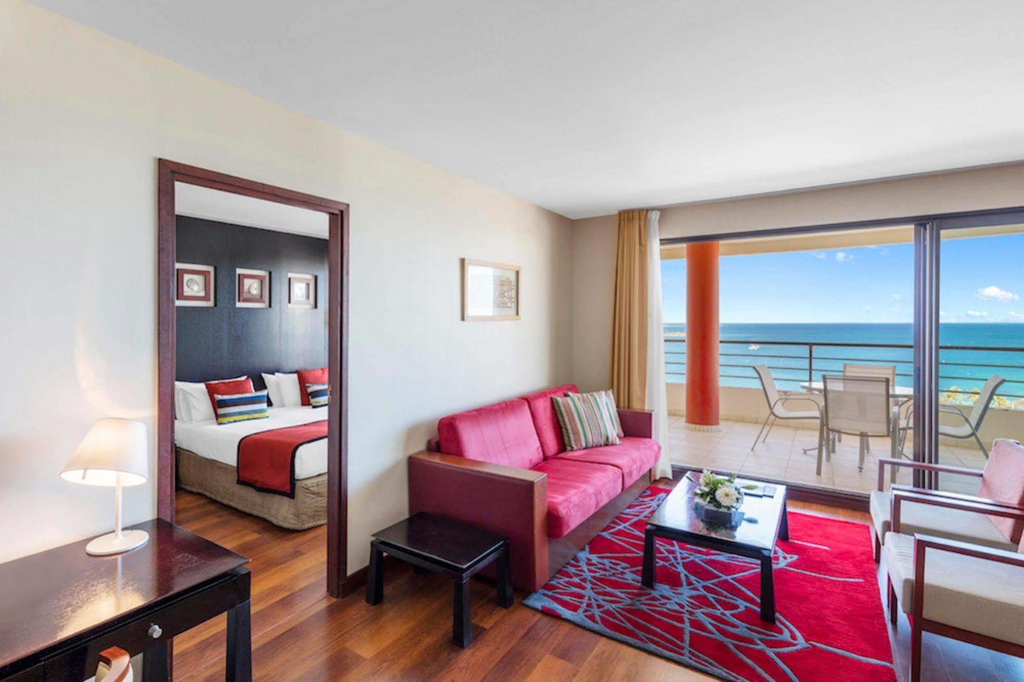 Ramada Hotel & Suites By Wyndham Нумеа Экстерьер фото